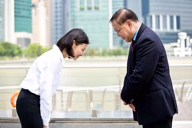 Korece Selamlaşma Kuralları: Temel İfadeler Rehberi 2025 3 image 143