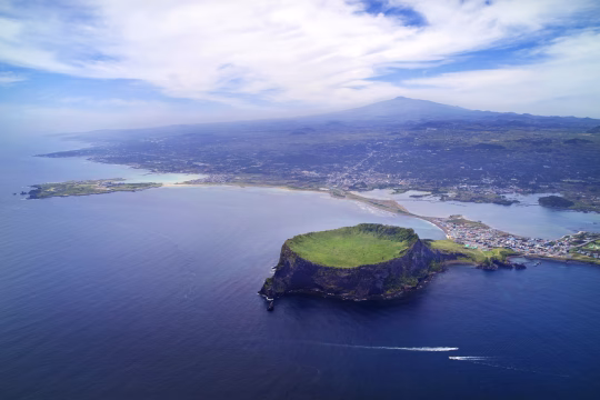 Jeju Adası Hakkında Her Şey: Gezi, Kültür ve Yemek