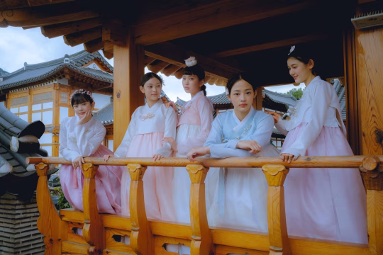Chuseok, Kore Şükran Günü, Chuseok nedir, Chuseok gelenekleri, Chuseok yemekleri, Songpyeon, Charye, Seongmyo, Kore kültürü, Kore bayramları