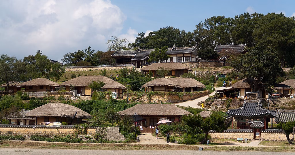 Yangdong Köyü