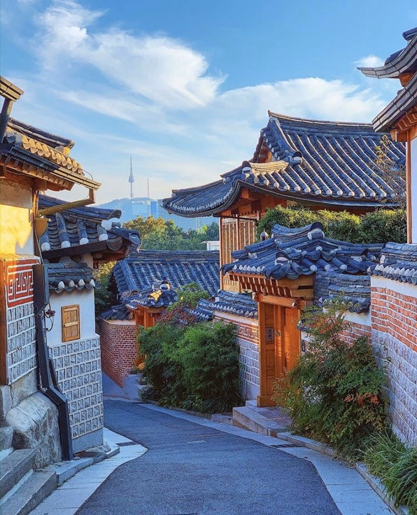 Geleneksel Seul Rehberi: Insadong, Bukchon ve Gyeongbokgung 2 Geleneksel Seul Rehberi: Insadong, Bukchon ve Gyeongbokgung